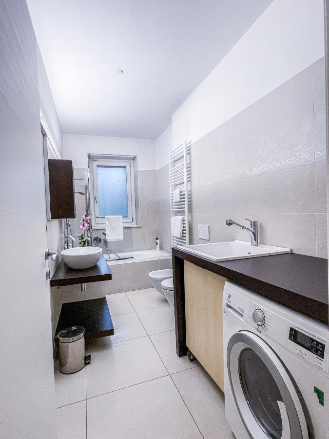 Myhouse Inn Politecnico - Affitti Brevi Italia トリノ エクステリア 写真