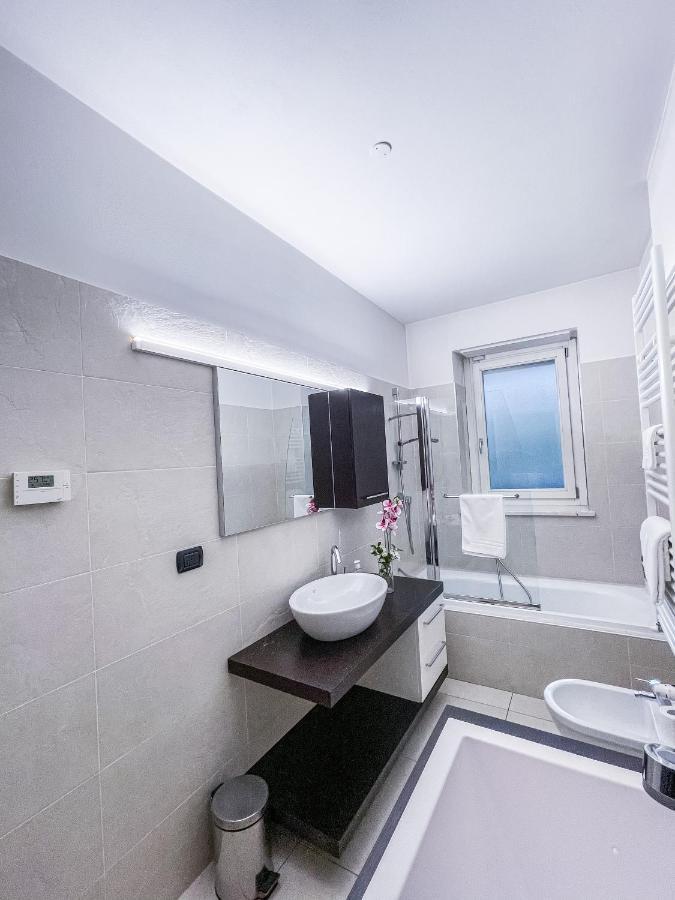 Myhouse Inn Politecnico - Affitti Brevi Italia トリノ エクステリア 写真